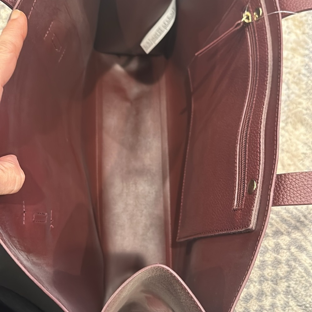 Rachel Zoe Tote Bag - Picture 5 of 6